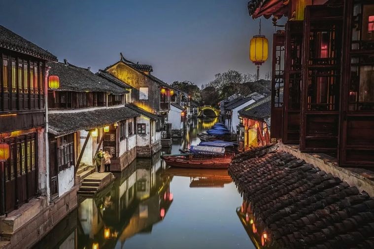 Tour Trương Gia Giới - Phượng Hoàng Cổ Trấn 6N5D Khởi Hành từ Hồ Chí Minh